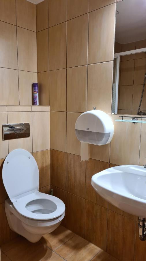 Lucsony Apartman Mosonmagyaróvár Exterior foto