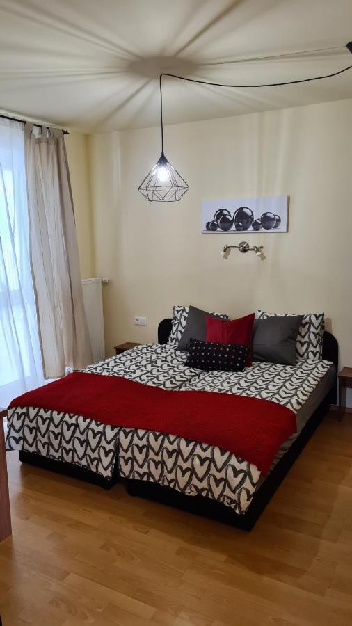 Lucsony Apartman Mosonmagyaróvár Exterior foto