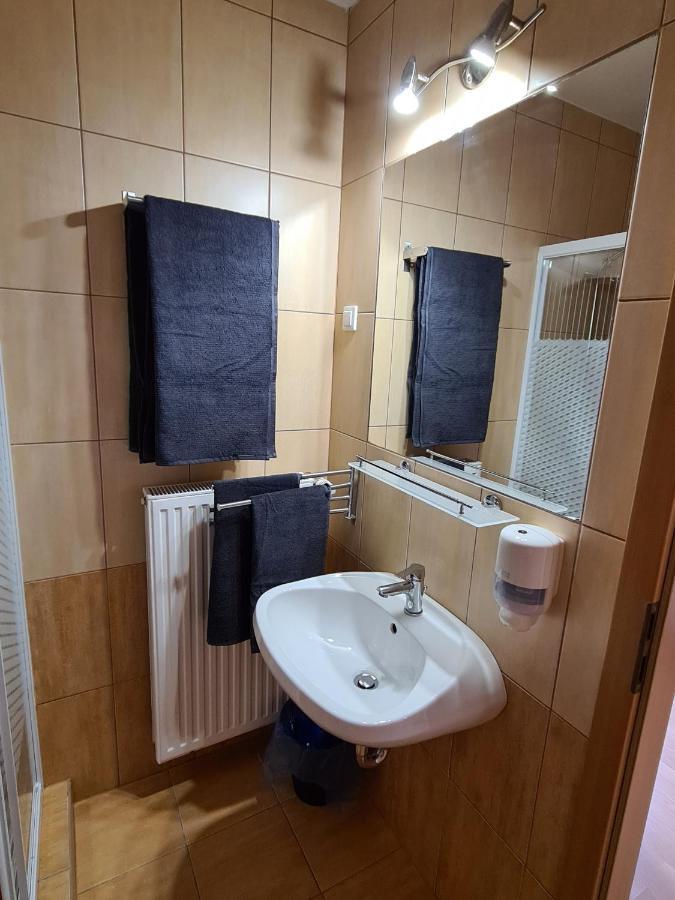 Lucsony Apartman Mosonmagyaróvár Exterior foto