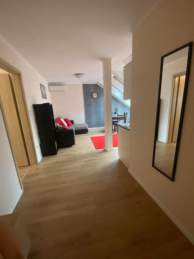 Lucsony Apartman Mosonmagyaróvár Exterior foto