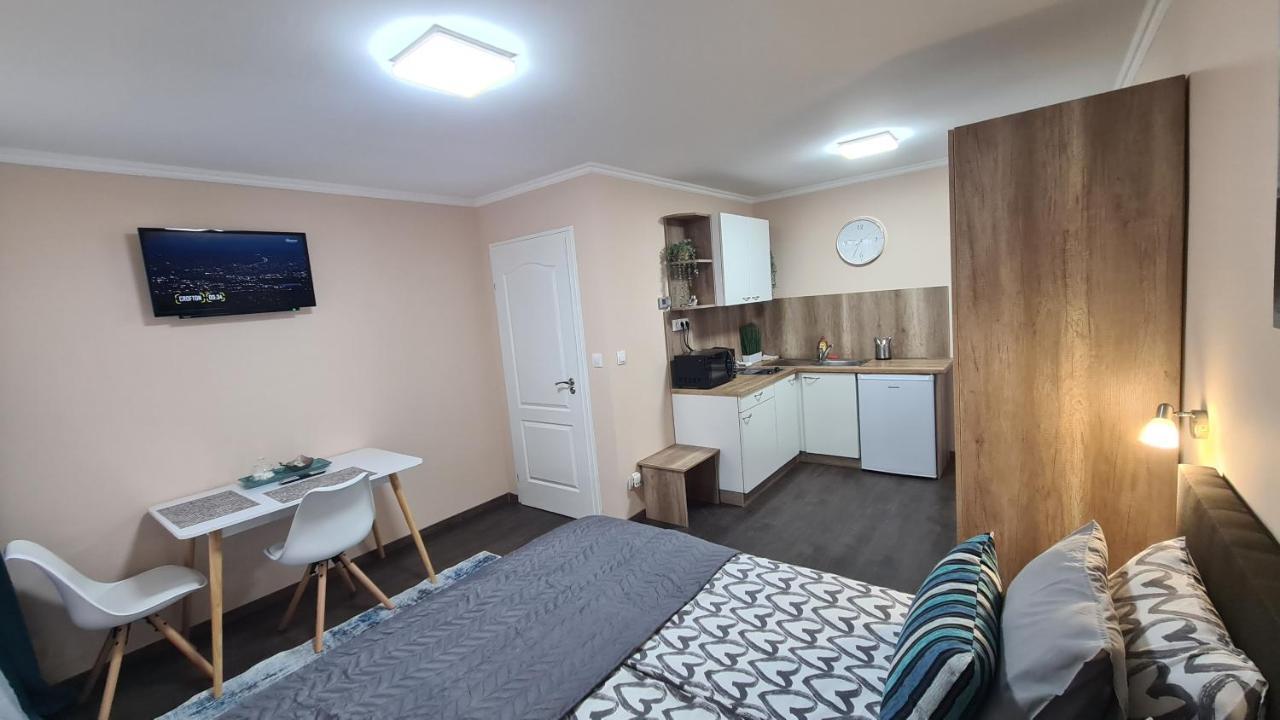 Lucsony Apartman Mosonmagyaróvár Exterior foto