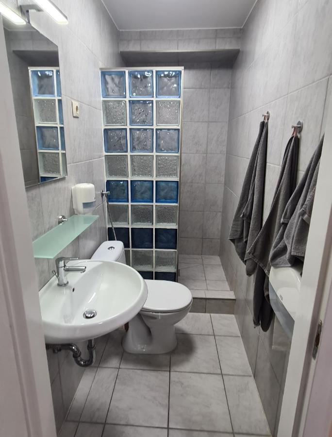 Lucsony Apartman Mosonmagyaróvár Exterior foto