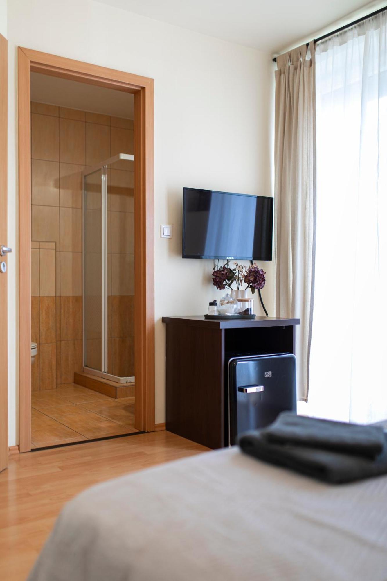 Lucsony Apartman Mosonmagyaróvár Exterior foto