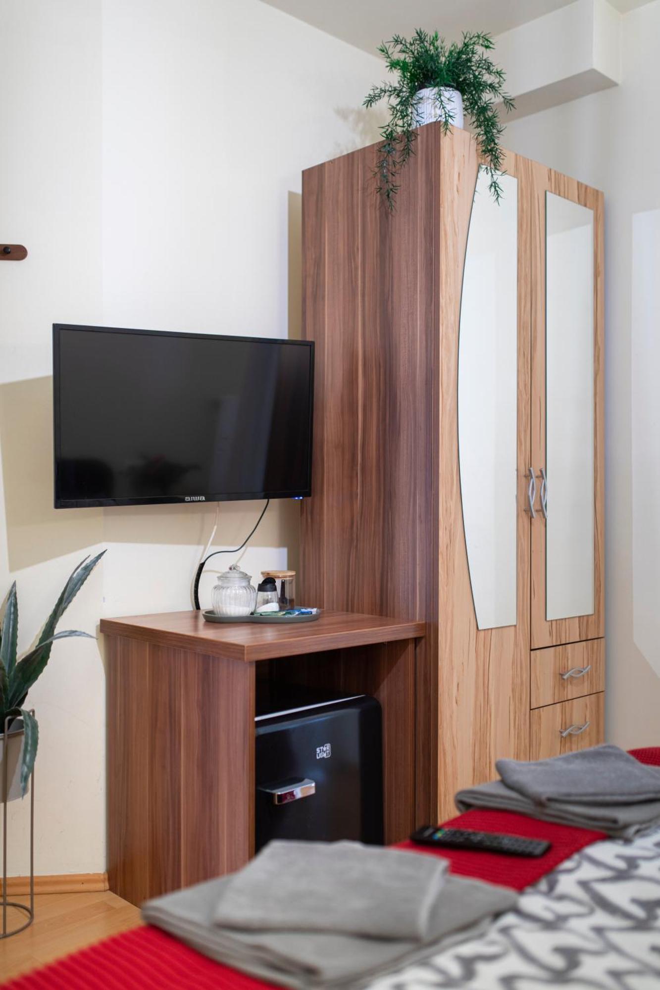 Lucsony Apartman Mosonmagyaróvár Exterior foto