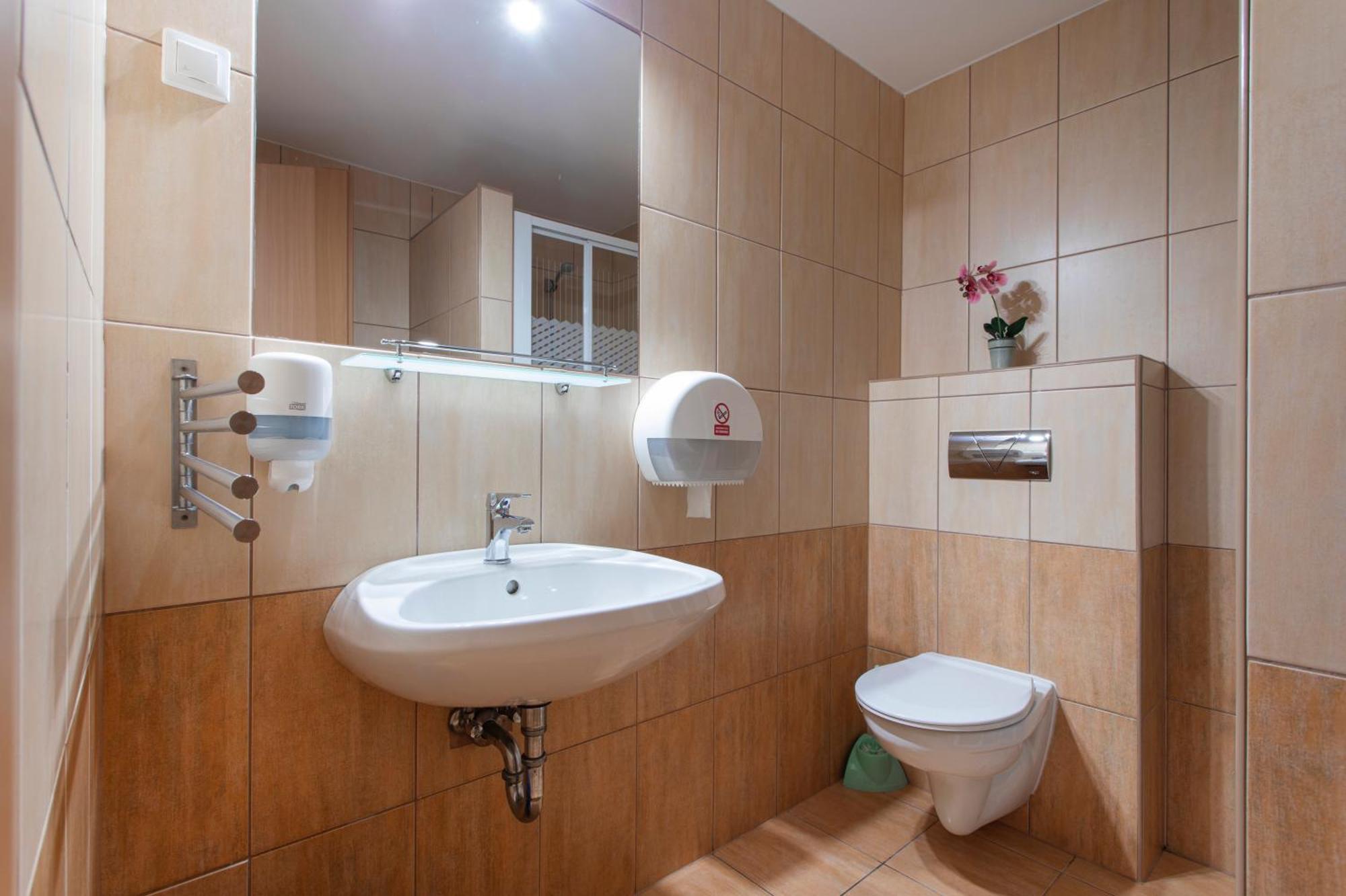 Lucsony Apartman Mosonmagyaróvár Exterior foto